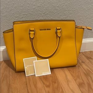 Michael Kors Yellow Selma Bag